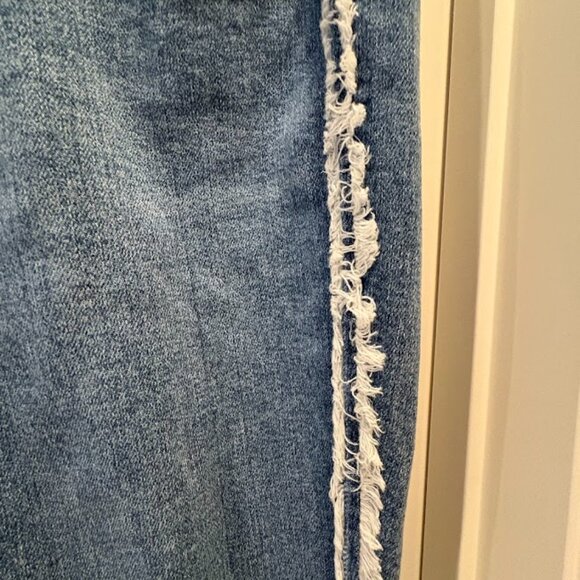 Judy Blue Women Denim Fringed Side Medium Wash Jeans15/32 - Picture 9 of 10